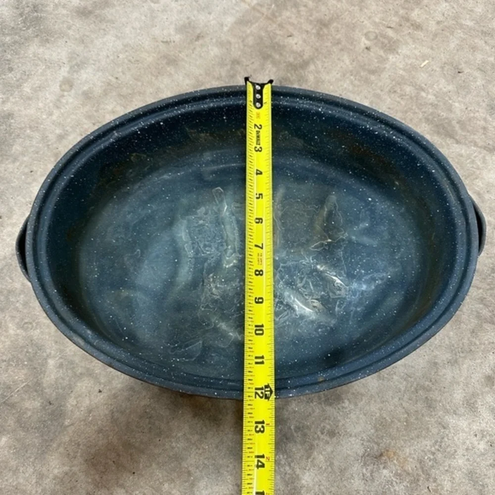 Granite‎ Ware Covered Oval Roaster